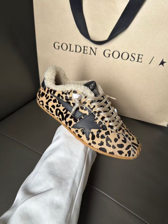 Golden Goose Premium Vintage Running Shoes with Soft Leather