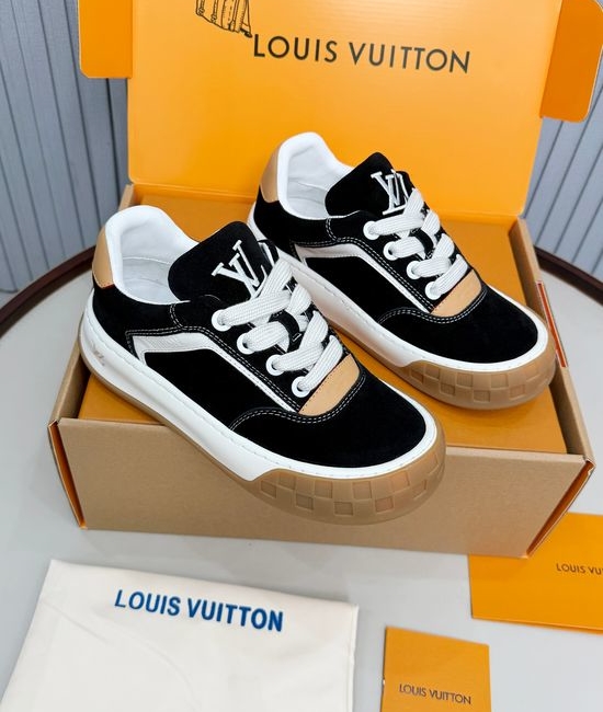 Louis Vuitton LV Classic Casual Skate Shoes Lightweight Non-slip Daily Walking Sneakers