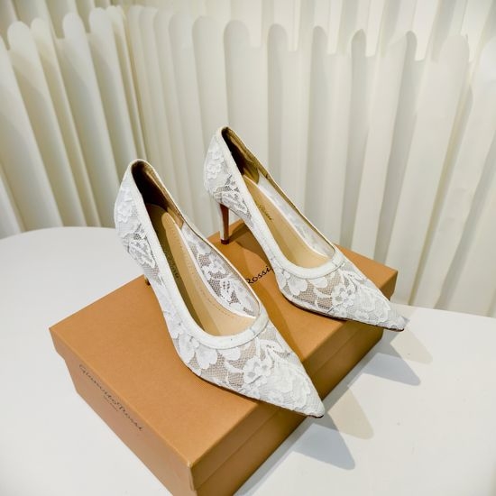 Gianvito Rossi Lace Pointed Toe Heels For Formal Occasions