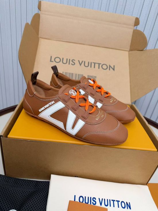 Louis Vuitton Vintage Style Leather Laced Comfortable Sneakers