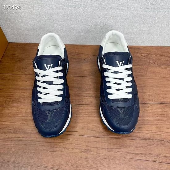 Louis Vuitton LV Comfortable Leather Casual Sneakers with Pattern Accents