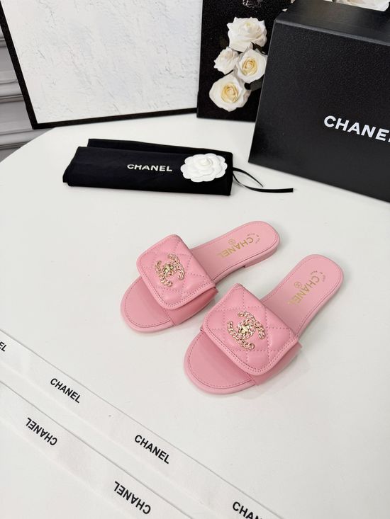 Chanel Quilted Leather Slip On Flat Casual Sandals