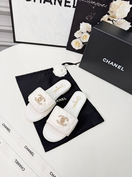Chanel Quilted Leather Slip On Flat Casual Sandals