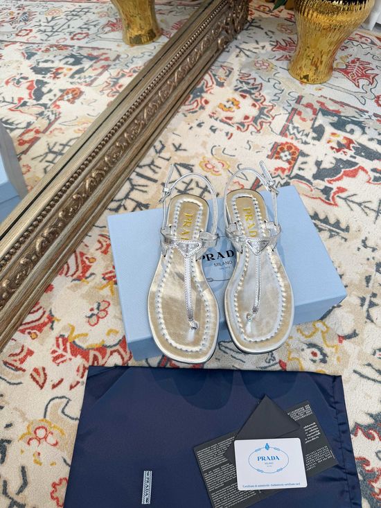 Prada Classic Buckle Thong Flat Sandals Non-slip Casual Footwear