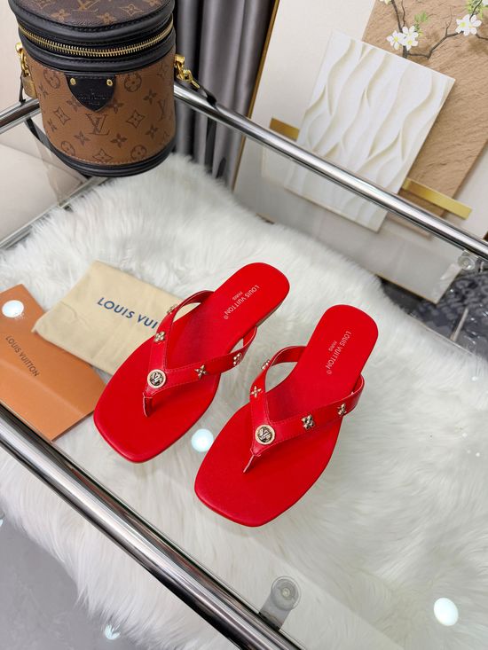 Louis Vuitton Genuine Leather Casual Comfort Flat Flip Flops