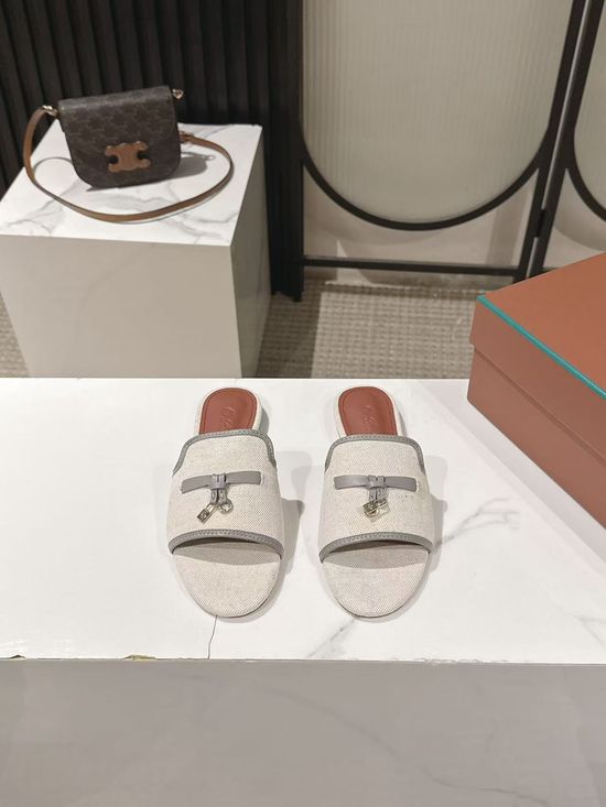 Loro Piana Fringed Buckle Slide Sandals Soft Comfortable Casual Daily Footwear