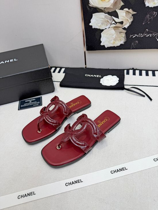 Chanel Logo Decor Leather Slip On Thong Sandals