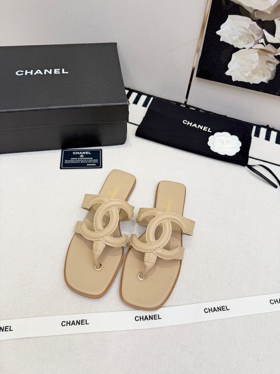 Chanel Logo Decor Leather Slip On Thong Sandals
