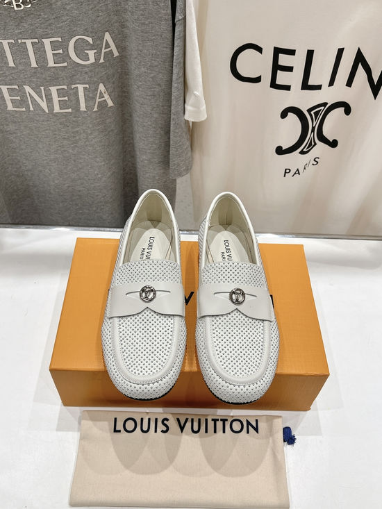 Louis Vuitton Suede Rivet Elegant Comfortable Slip On Loafers