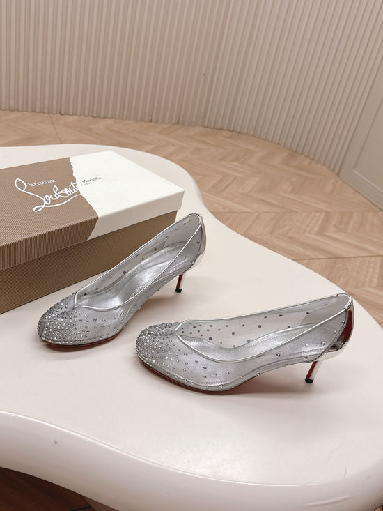 Christian Louboutine Elegant Tabi Toe High Heels Unique Stylish Women s Dress Shoes