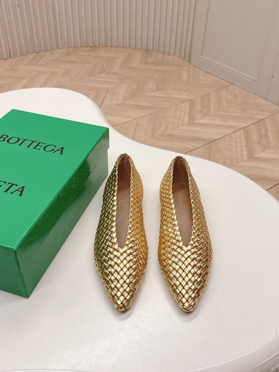 Bottega Veneta Hand-Woven Flat Slip On Shoes Premium Leather Upper