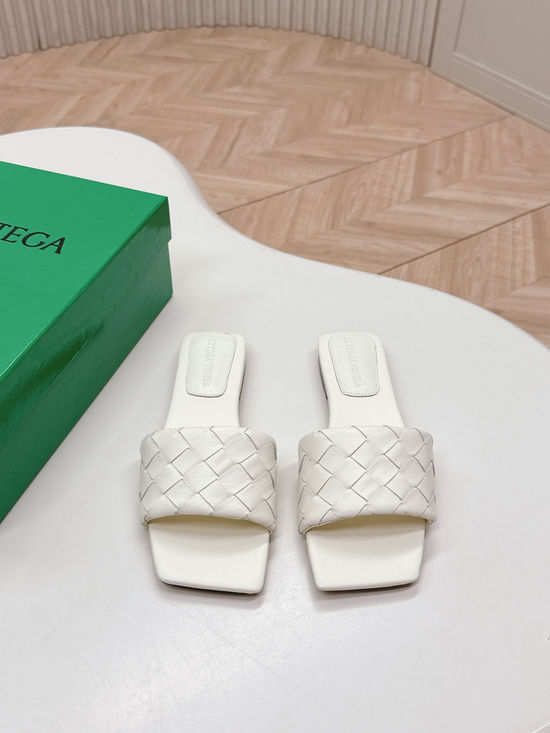 Bottega Veneta Woven Leather Mules Soft Lining Non-slip Sole Casual Shoes