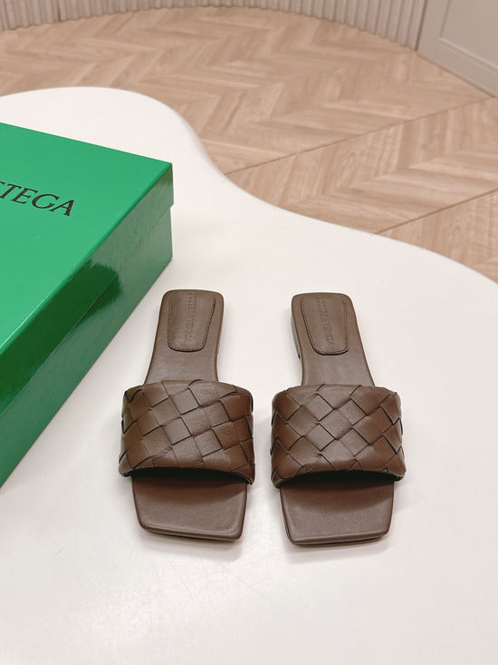 Bottega Veneta Woven Leather Mules Soft Lining Non-slip Sole Casual Shoes