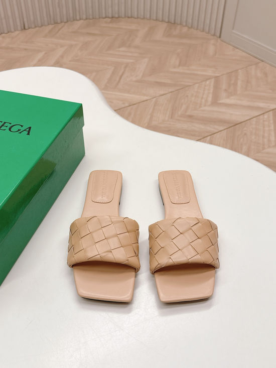 Bottega Veneta Woven Leather Mules Soft Lining Non-slip Sole Casual Shoes