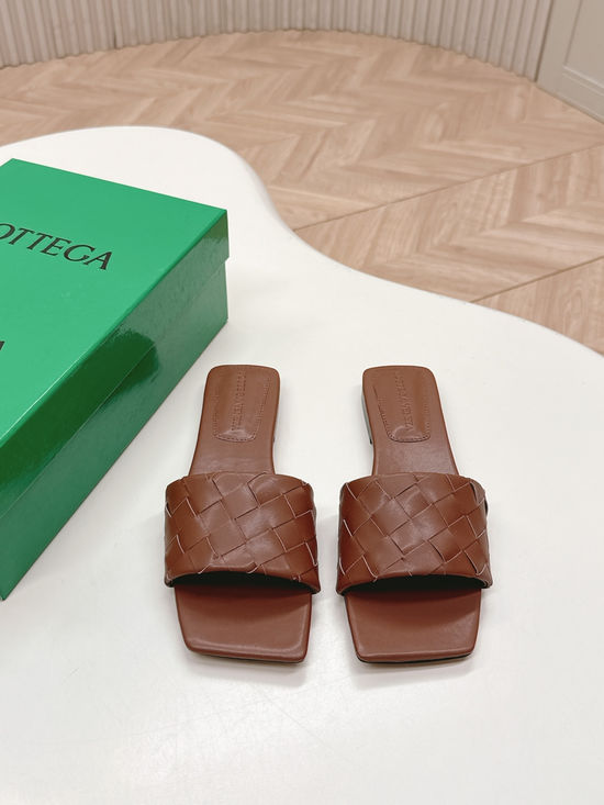 Bottega Veneta Woven Leather Mules Soft Lining Non-slip Sole Casual Shoes