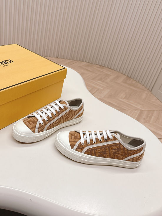 Fendi Monogram Pattern Casual Sneakers Breathable Lining Lightweight Daily Shoes