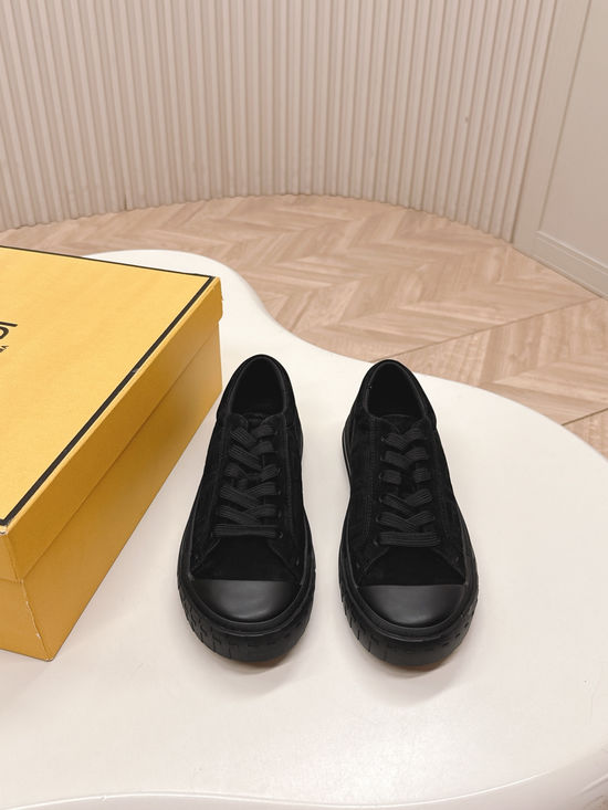 Fendi Embossed Leather Casual Low Top Sneakers Classic Pattern