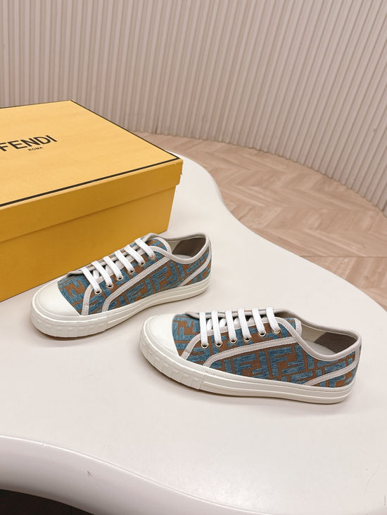 Fendi Monogram Pattern Casual Sneakers Breathable Lining Lightweight Daily Shoes