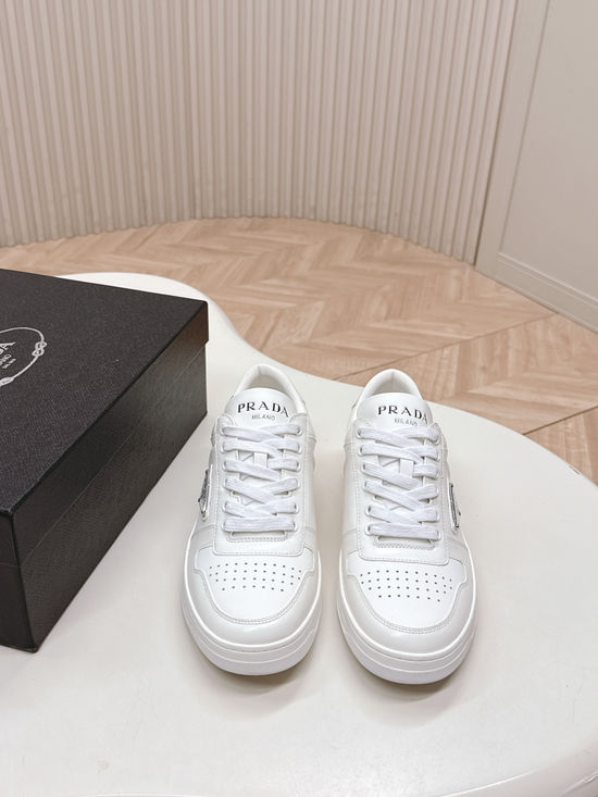 Prada Classic Leather Comfortable Versatile Casual Sneakers