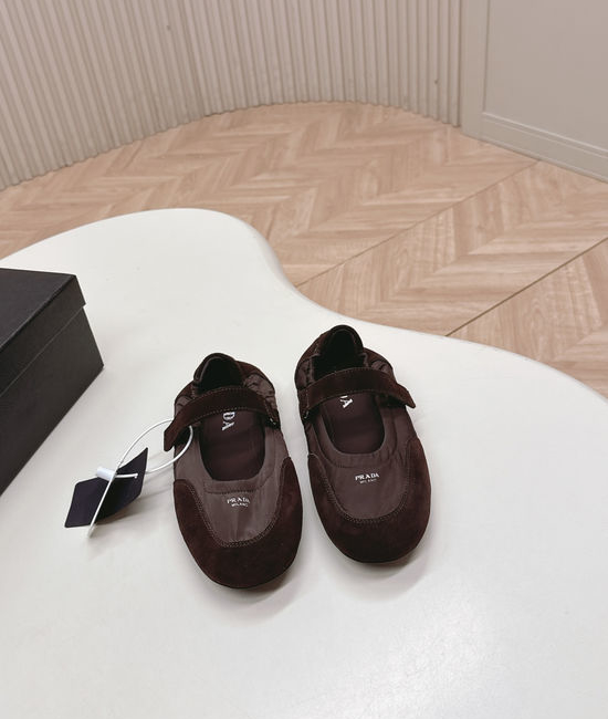 Prada Comfortable Lace-up Mary Jane Flats Soft Rubber Sole