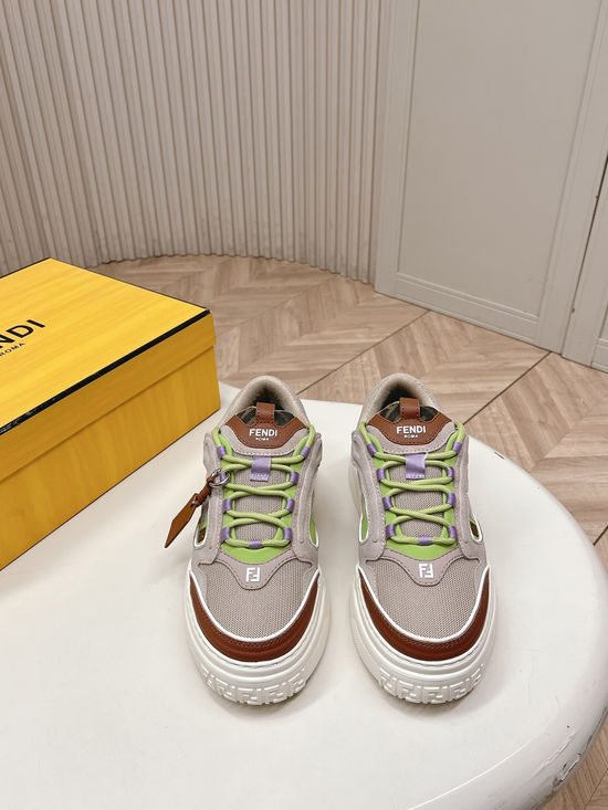 Fendi Classic Badge Leather Casual Comfortable Skate Shoes