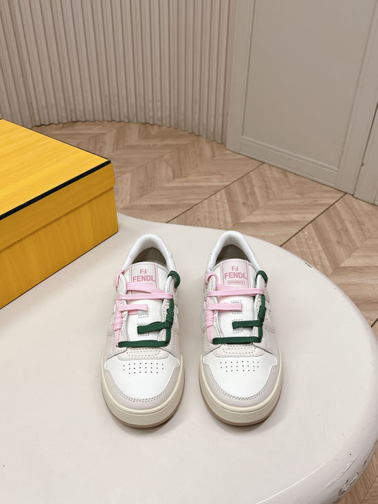 Fendi Leather Stitching Low-top Casual Skate Sneakers