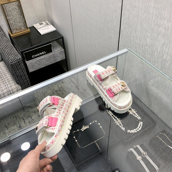 Gucci Woven Fabric Hook And Loop Slides