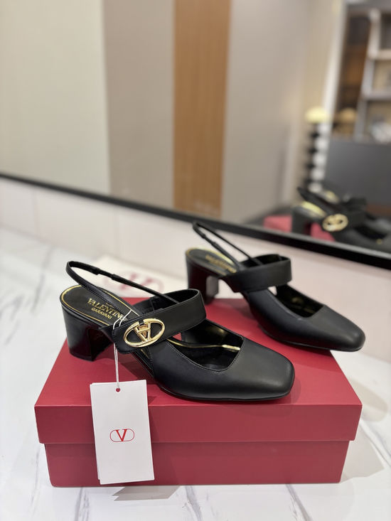 Valentino Gold V Logo Chunky Heel Mary Jane Leather Sole Shoes