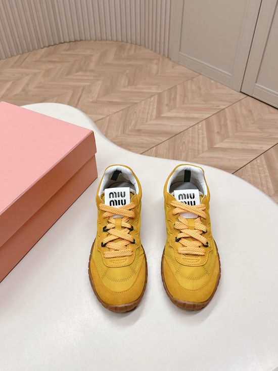 Miu Miu Thick Sole Canvas Casual Sneakers With Logo Decoration