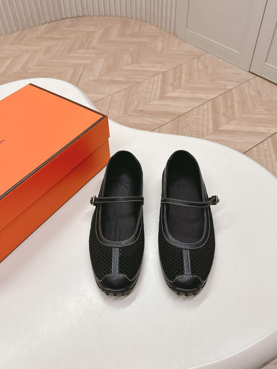 Hermes Mesh Breathable Casual Comfortable Lightweight Walking Shoes