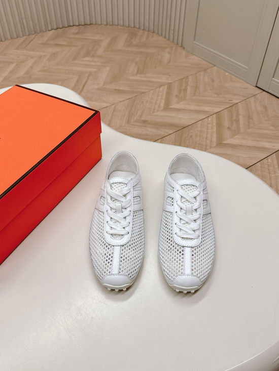 Hermes Mesh Breathable Casual Comfortable Lightweight Walking Shoes