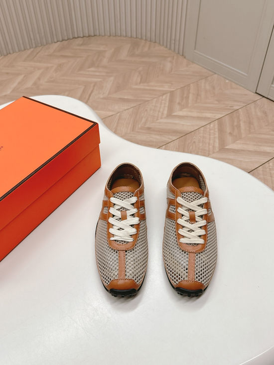 Hermes Mesh Breathable Casual Comfortable Lightweight Walking Shoes