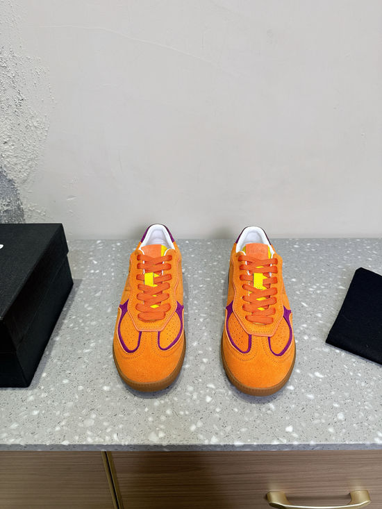 Alohas Premium Leather Casual Sneakers Comfortable Versatile Daily Footwear