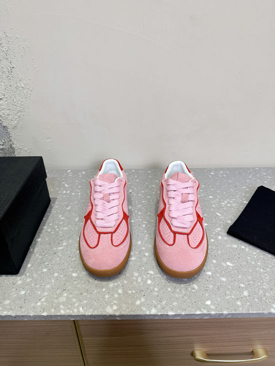 Alohas Premium Leather Casual Sneakers Comfortable Versatile Daily Footwear