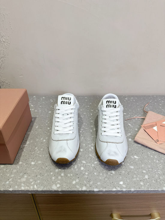 Miu Miu Vintage Retro Casual Athletic Training Shoes With Premium Leather