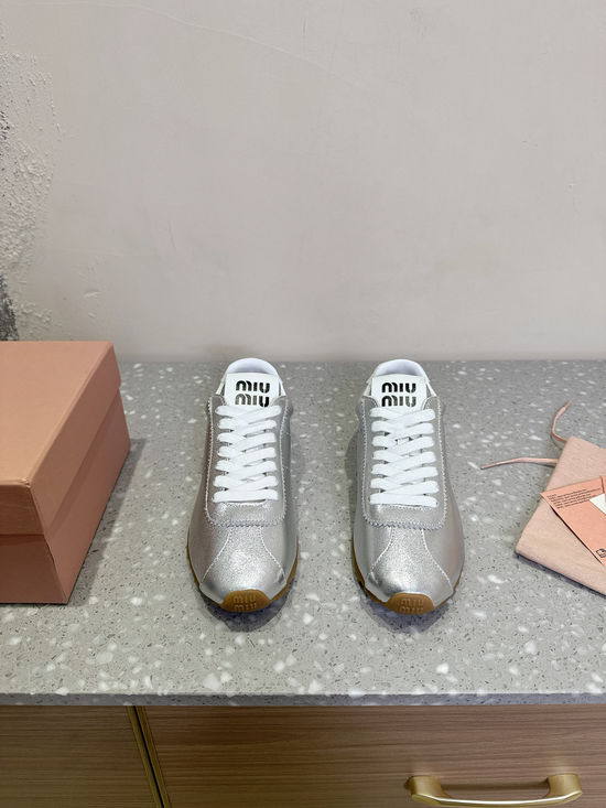 Miu Miu Vintage Retro Casual Athletic Training Shoes With Premium Leather