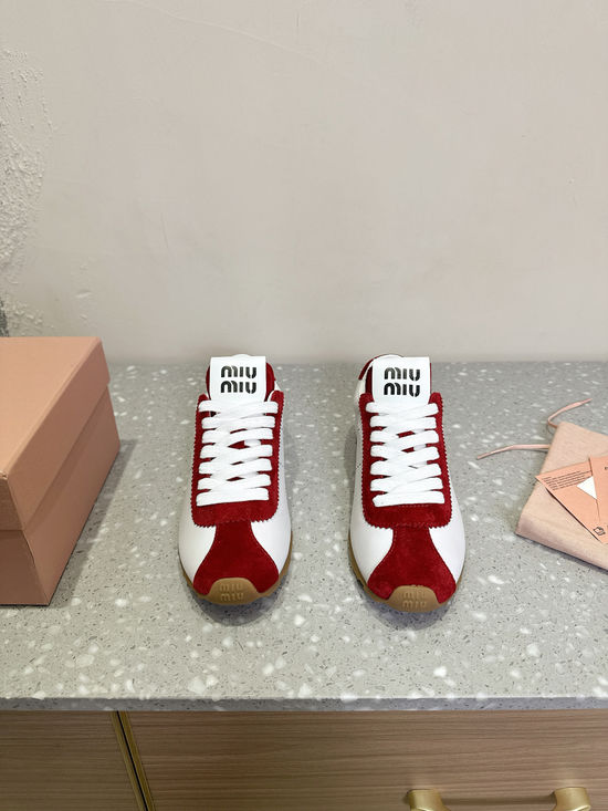 Miu Miu Vintage Retro Casual Athletic Training Shoes With Premium Leather