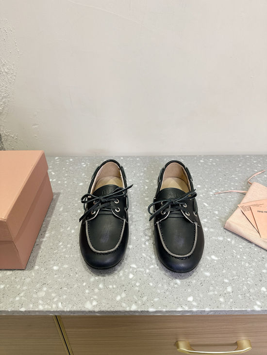 Miu Miu Vintage Leather Loafers With Bow Accent Non-slip Sole