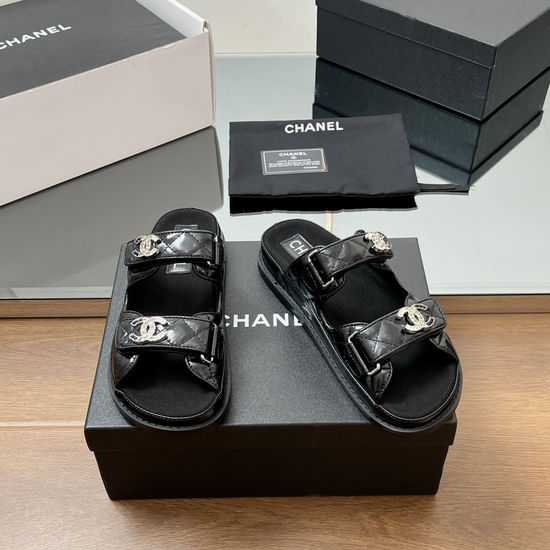 Chanel Comfortable Hook-and-loop Beach Sandals With Soft Leather Lining
