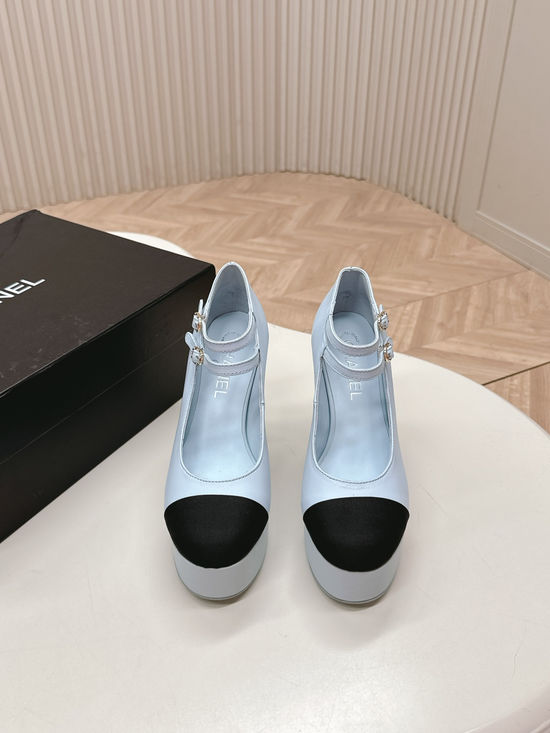Chanel Elegant Platform High Heels Leather Upper Lining Sheepskin