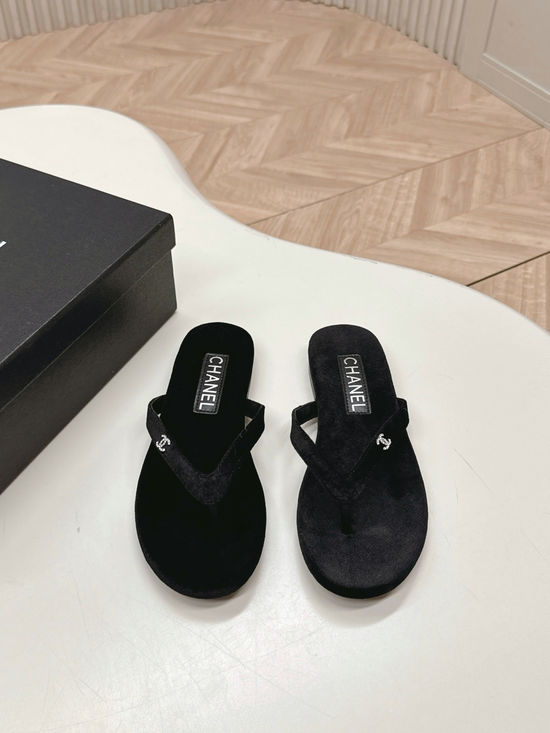 Chanel Rhinestone Pearl Thong Slides Soft Inner Sole Premium Leather