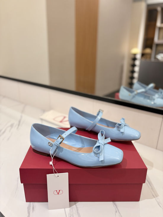 Valentino Bow Decor Sweet Mary Jane Low Heel Shoes