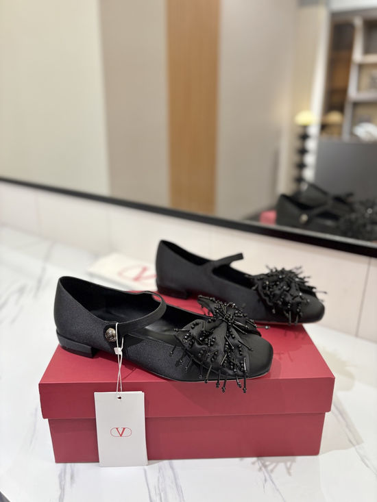 Valentino Bow Decor Sweet Mary Jane Low Heel Shoes