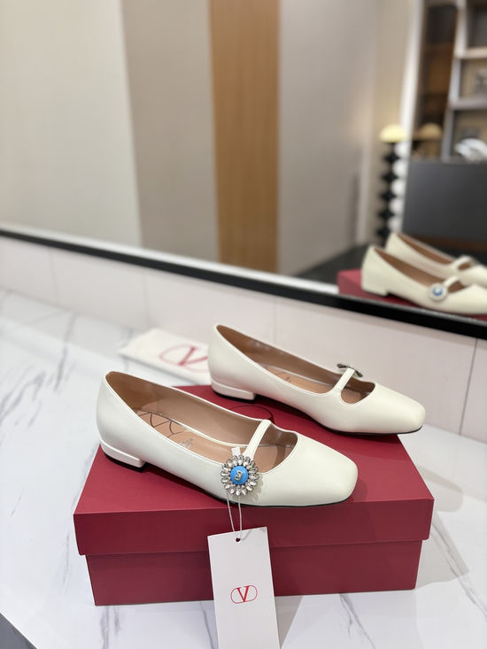 Valentino Bow Decor Sweet Mary Jane Low Heel Shoes