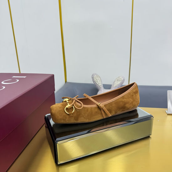 Gucci Classic Retro Buckle Leather Flats Soft Lined Daily Wear Shoes