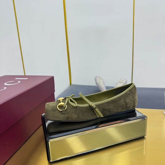 Gucci Classic Retro Buckle Leather Flats Soft Lined Daily Wear Shoes