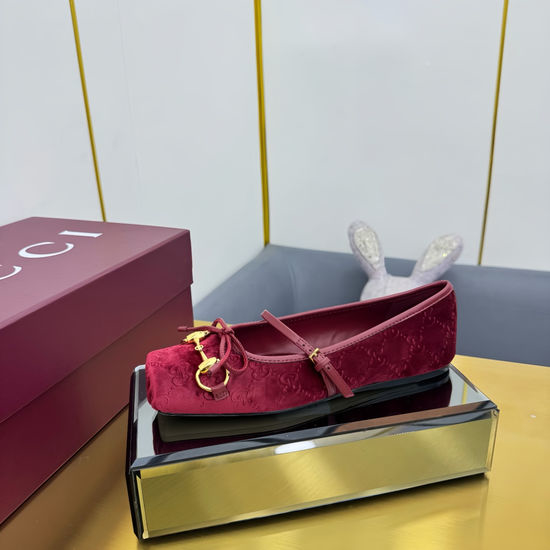 Gucci Classic Retro Buckle Leather Flats Soft Lined Daily Wear Shoes