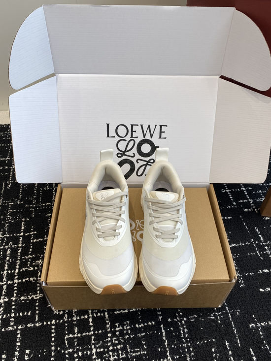 Loewe Lightweight Breathable Comfortable Casual Athletic Shoes
