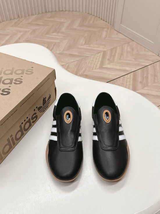 Adidas Comfortable Slip-On Casual Shoes Premium Upper Non-Slip Sole