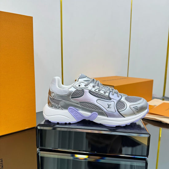 Louis Vuitton LV Breathable Daily Sneakers with Special Crafted Upper